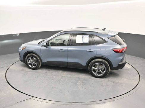 Used 2025 Ford Escape ST-Line Select image 30