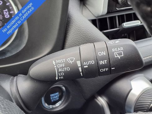 Used 2019 Toyota RAV4 XLE Premium image 21