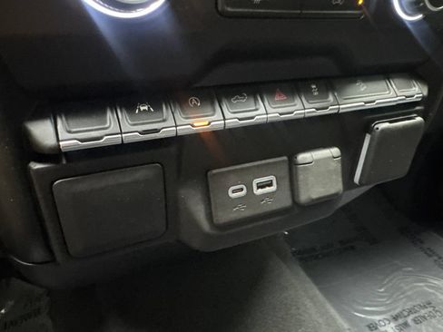 Used 2024 Chevrolet Silverado 1500 Custom Trail Boss AWD/4WD image 71