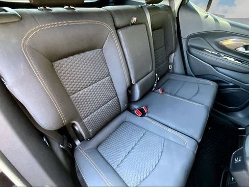 Used 2019 GMC Terrain SLE w/ Driver Convenience Package AWD/4WD image 30