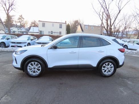 Used 2024 Ford Escape Active image 3