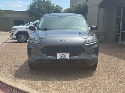 Used 2021 Ford Escape SE w/ SE Sport Appearance Package FWD image 5