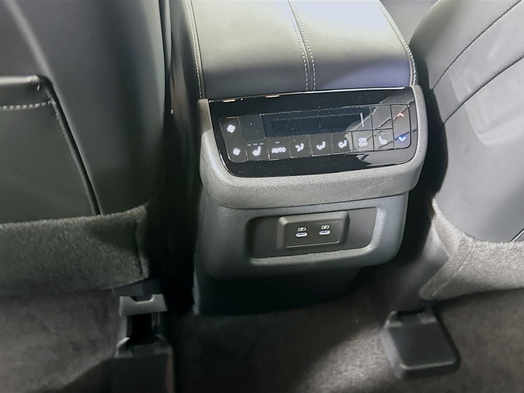 Certified 2027 INFINITI QX60 Sport w/ Dark Cargo Package AWD/4WD image 33