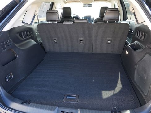 Used 2024 Ford Edge Titanium w/ Equipment Group 301A image 30