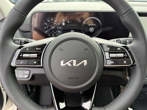 New 2026 Kia Seltos SX image 31