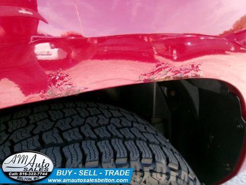 Used 2010 Cadillac Escalade Luxury AWD/4WD image 16
