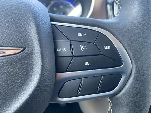 Used 2023 Chrysler Voyager LX FWD image 22