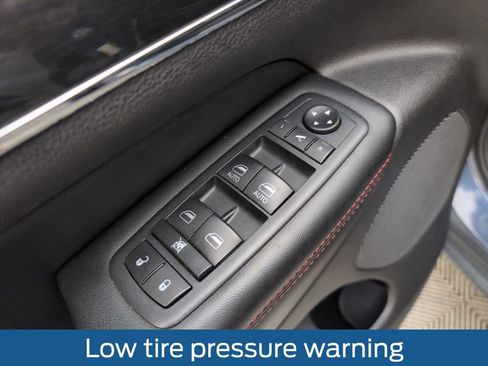 Used 2020 Jeep Grand Cherokee Trailhawk w/ Trailhawk Luxury Group image 42