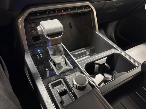 New 2026 Toyota Tundra SR5 image 12