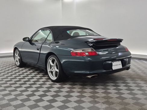 Used 2004 Porsche 911 Carrera RWD image 3