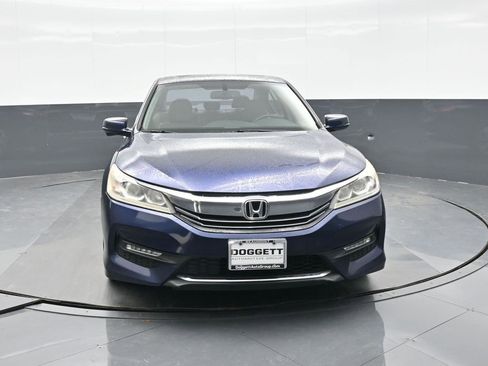 Used 2016 Honda Accord EX-L image 10