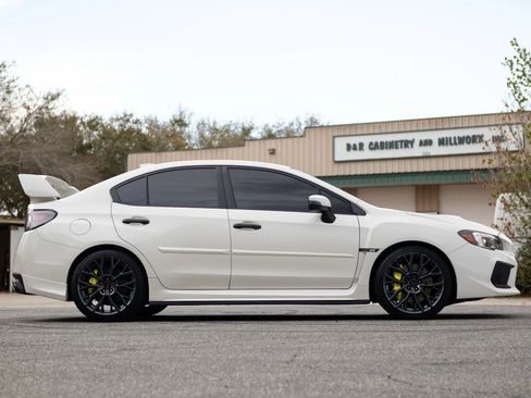 Used 2018 Subaru WRX STI Limited image 9