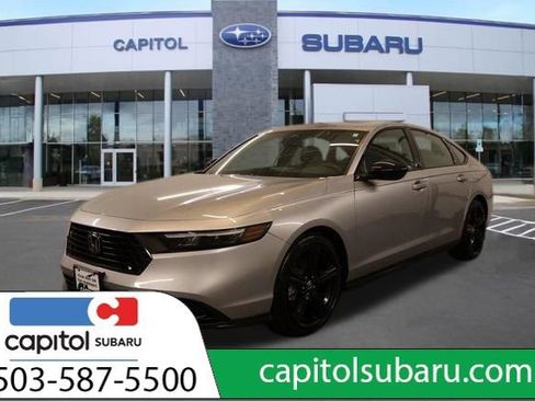 Used 2023 Honda Accord Sport image 6