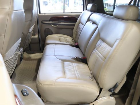 Used 2000 Ford Excursion Limited AWD/4WD image 19