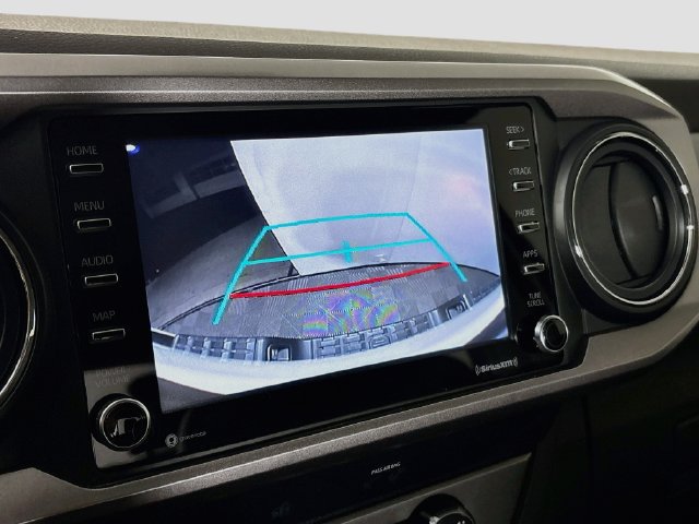 Used 2020 Toyota Tacoma SR5 w/ Technology Package AWD/4WD image 13