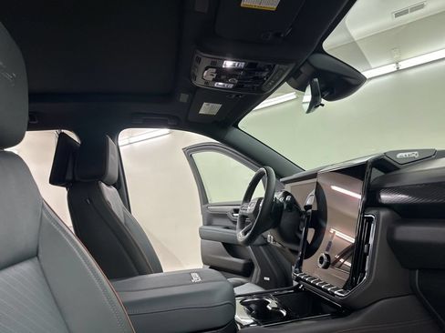 New 2026 GMC Yukon AT4 w/ AT4 Premium Plus Package AWD/4WD image 22