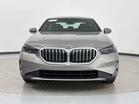 Certified 2026 BMW 530i image 6