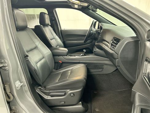 Used 2022 Dodge Durango GT image 25