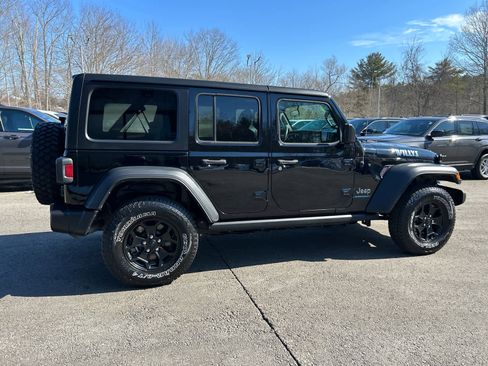 Used 2023 Jeep Wrangler Unlimited w/ Cold Weather Group image 4