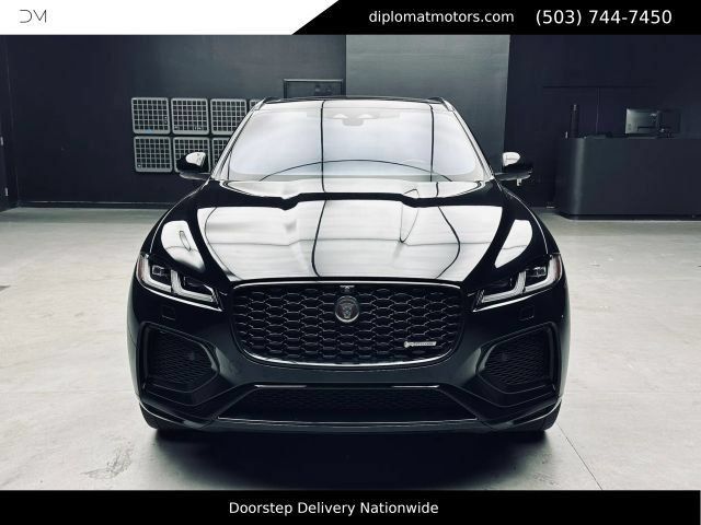 Used 2021 Jaguar F-PACE R-Dynamic S AWD/4WD image 11