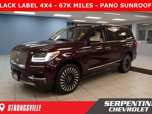 Used 2018 Lincoln Navigator Black Label image 1