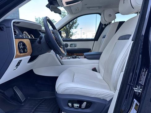 Used 2021 Rolls-Royce Cullinan AWD/4WD image 18