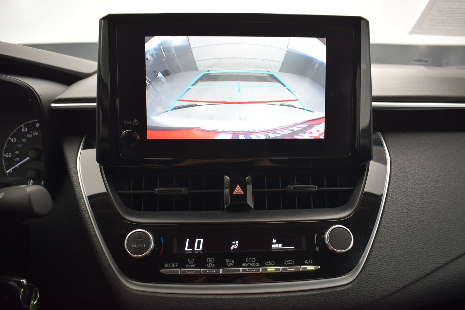 Used 2023 Toyota Corolla LE FWD image 15