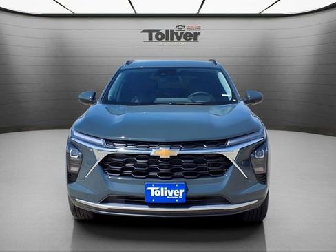 New 2026 Chevrolet Trax LT w/ Driver Confidence Package image 3