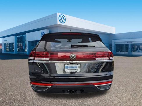New 2024 Volkswagen Atlas Cross Sport SEL AWD/4WD image 5
