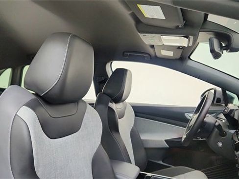 Used 2023 Volkswagen ID.4 Pro image 20