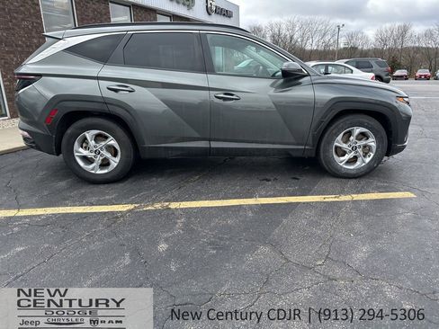 Used 2022 Hyundai Tucson SEL image 4