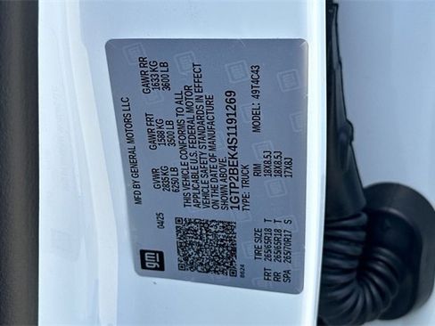 New 2025 GMC Canyon Elevation w/ Convenience Package image 27