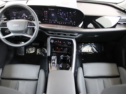 Certified 2025 Audi Q5 Premium Plus w/ Premium Plus AWD/4WD image 26