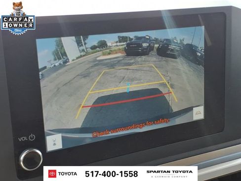Used 2024 Toyota Tacoma SR5 AWD/4WD image 23