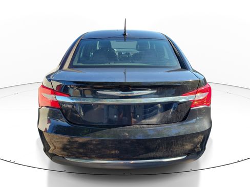Used 2013 Chrysler 200 Touring w/ Cold Weather Group FWD image 5