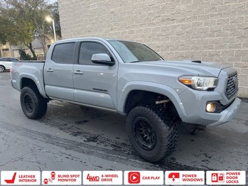 Used 2020 Toyota Tacoma TRD Sport image 1