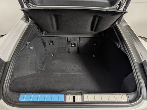 New 2026 Porsche Panamera image 17