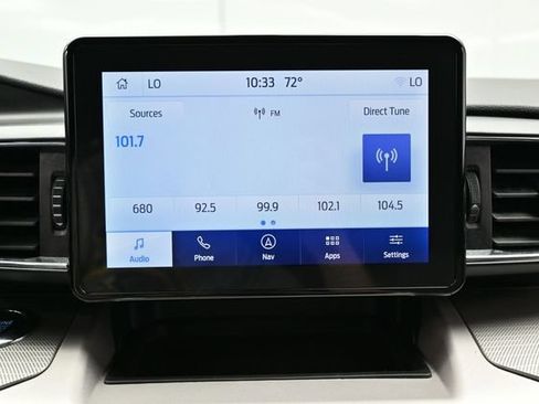 Used 2024 Ford Explorer XLT w/ XLT Sport Appearance Package AWD/4WD image 33