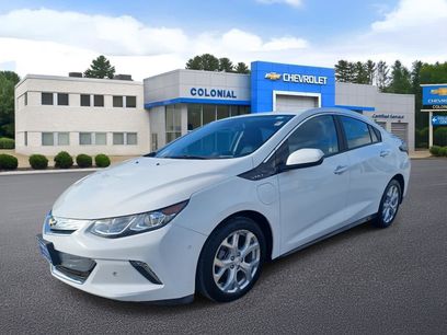 Used 2017 Chevrolet Volt Premier w/ Driver Confidence II Package