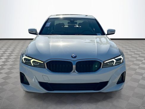 Used 2023 BMW 330i Sedan image 2
