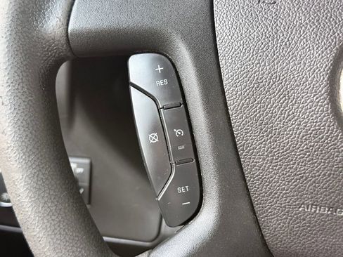 Used 2019 GMC Savana 2500 w/ Driver Convenience Package image 20