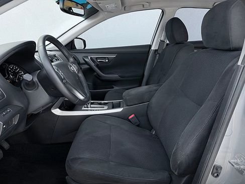 Used 2015 Nissan Altima 2.5 SV w/ Convenience Package FWD image 19