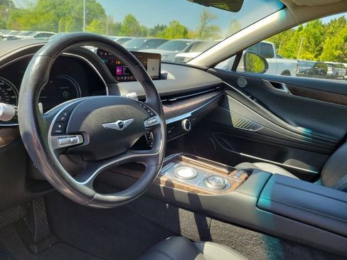 Used 2022 Genesis G80 2.5T w/ Prestige Package AWD/4WD image 11