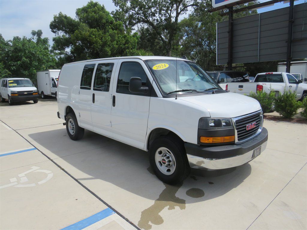 Used 2024 GMC Savana 2500 w/ Driver Convenience Package RWD image 1