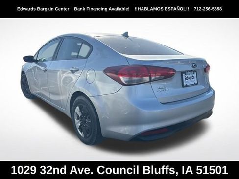 Used 2017 Kia Forte LX w/ LX Popular Package FWD image 4