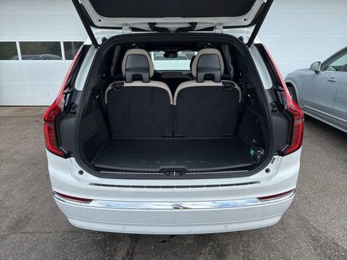 New 2026 Volvo XC90 T8 Plus w/ Protection Package Premier image 14