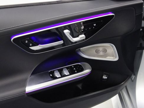 Certified 2023 Mercedes-Benz C 300 4MATIC Sedan image 22