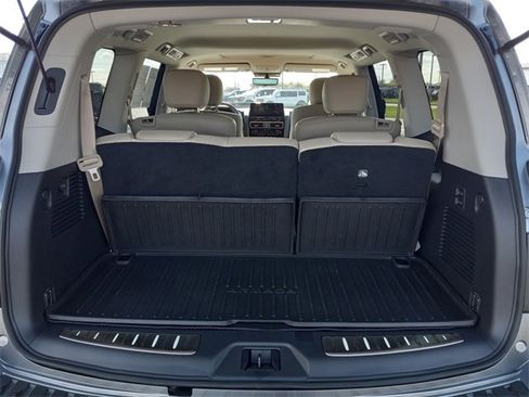 Used 2024 Nissan Armada Platinum w/ Captain's Chairs Package image 11