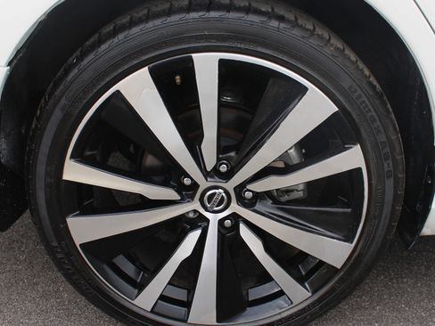 Used 2022 Nissan Altima 2.5 Platinum image 21