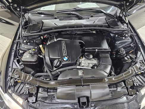 Used 2011 BMW 335i Convertible w/ M Sport Pkg image 41